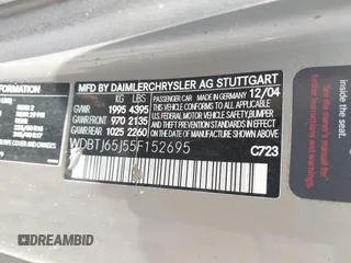 2005 Mercedes-Benz CLK 320 z VIN WDBTJ65J55F152695, wystawiony jako IAAI lot #42442117 z przebiegiem 180 458 mil mil oraz . Historia ofert i sprzedaży dostępna na DreamBid. Obrazek 9.