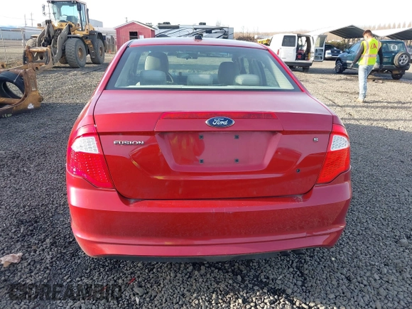 2010 Ford Fusion S with VIN 3FAHP0GA7AR228386, listed as a IAAI auction lot 41613583 with 99,281 mi miles. Bid and sale history available at carsss.com. Image 16.