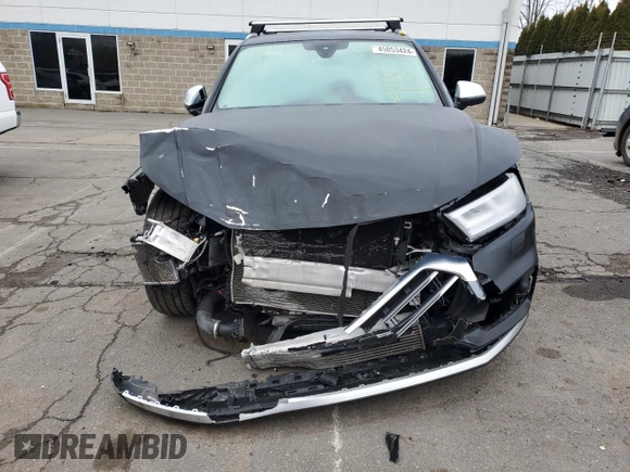 2020 Audi SQ5 Premium Plus with VIN WA1B4AFY1L2023175, listed as a Copart auction lot 45053424 with 54,170 mi miles and Salvage Title. Bid and sale history available at DreamBid. Image 5.