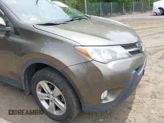 2013 Toyota RAV4 XLE z VIN 2T3RFREV8DW105935, wystawiony jako IAAI lot #42435221 z przebiegiem 272 202 mil mil oraz . Historia ofert i sprzedaży dostępna na DreamBid. Obrazek 6.