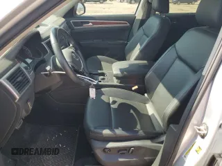 2018 Volkswagen Atlas SE с VIN 1V2PR2CA1JC579177, выставлен на аукционе Copart как лот 63792005 с пробегом 110 297 миль миль и Списание • Salvage title. История ставок и продаж доступна на DreamBid. Изображение 7.