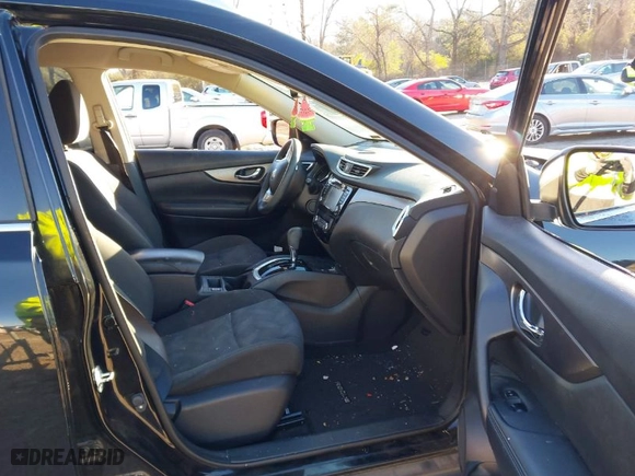2016 Nissan Rogue SV with VIN KNMAT2MV6GP680789, listed as a IAAI auction lot 41605232 with 113,189 mi miles. Bid and sale history available at carsss.com. Image 5.