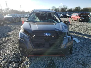 2024 Subaru Forester Sport with VIN JF2SKAGC1RH455920, listed as a Copart auction lot 87082804 with 0 mi miles and Salvage Title. Bid and sale history available at carsss.com. Image 5.