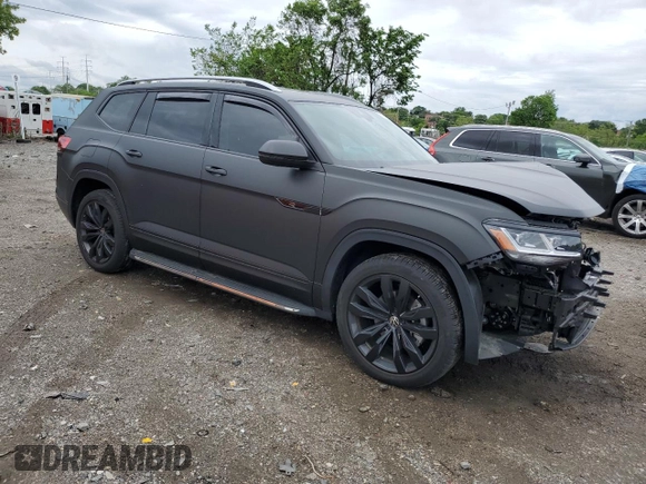 2022 Volkswagen Atlas SEL Premium R-Line with VIN 1V2FR2CA5NC522076, listed as a Copart auction lot 55854025 with 39,494 mi miles and Salvage title. Bid and sale history available at DreamBid. Image 4.