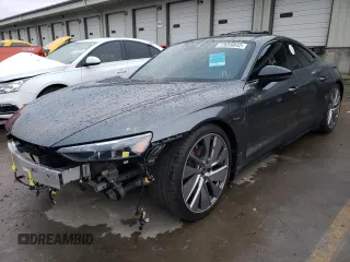 2022 Audi e-tron GT Prestige z VIN WAUEJBFWXN7005938, wystawiony jako Copart lot #72659842 z przebiegiem Nie podano mil oraz . Historia ofert i sprzedaży dostępna na DreamBid. Obrazek 1.