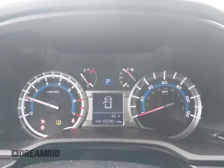 2014 Toyota 4Runner Limited with VIN JTEBU5JR4E5162629, listed as a IAAI auction lot 41265652 with 152,961 mi miles. Bid and sale history available at carsss.com. Image 7.