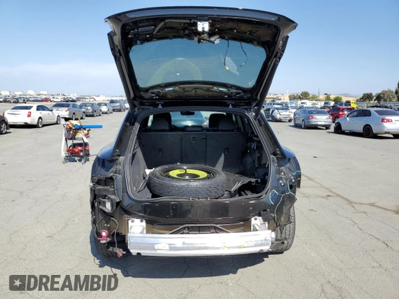 2022 Audi e-tron Premium Plus with VIN WA1LAAGE3NB009881, listed as a Copart auction lot 55096875 with 31,718 mi miles and Salvage title. Bid and sale history available at DreamBid. Image 6.