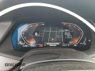 2021 BMW X5 xDrive40i z VIN 5UXCR6C08M9F27126, wystawiony jako Copart lot #51867935 z przebiegiem 16 951 mil mil oraz Szkoda całkowita • Salvage title. Historia ofert i sprzedaży dostępna na DreamBid. Obrazek 9.