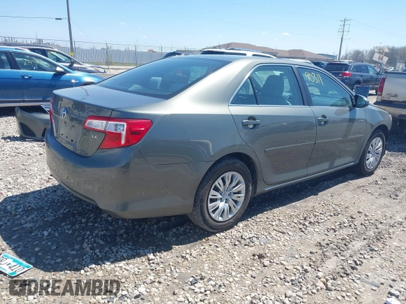 2012 Toyota Camry L z VIN 4T4BF1FK9CR229751, wystawiony jako IAAI lot #42190311 z przebiegiem 105 955 mil mil oraz . Historia ofert i sprzedaży dostępna na DreamBid. Obrazek 4.