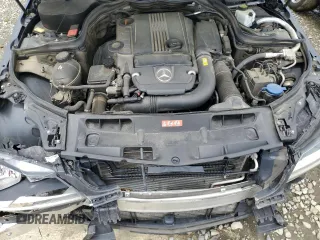 2013 Mercedes-Benz C 250 Sport z VIN WDDGF4HBXDR263968, wystawiony jako Copart lot #57349065 z przebiegiem 94 854 mil mil oraz Szkoda całkowita • Salvage title. Historia ofert i sprzedaży dostępna na DreamBid. Obrazek 11.