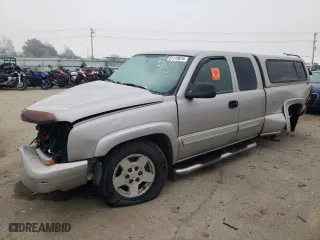 2006 Chevrolet Silverado 1500 LT2 with VIN 1GCEK19B66Z206907, listed as a Copart auction lot 81119024 with 0 mi miles and Salvage Title. Bid and sale history available at carsss.com. Image 1.