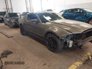 2013 Ford Mustang V6 with VIN 1ZVBP8AM3D5242145, listed as a IAAI auction lot 41626383 with 104,685 mi miles and . Bid and sale history available at DreamBid. Image 1.