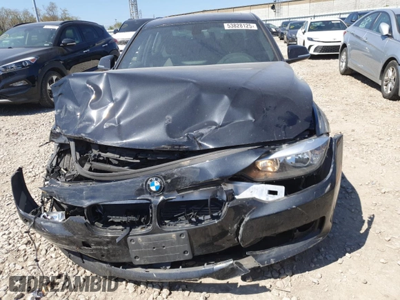 2014 BMW 3 Series 328i xDrive с VIN WBA3B5G52ENS08412, выставлен на аукционе Copart как лот 53828125 с пробегом 135 469 миль миль и Списание • Salvage title. История ставок и продаж доступна на DreamBid. Изображение 5.