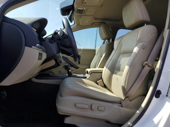 2016 Acura RDX Technology with VIN 5J8TB3H53GL003901, listed as a Copart auction lot 50952405 with 113,286 mi miles and Salvage Title. Bid and sale history available at DreamBid. Image 7.