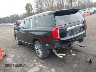 2021 GMC Yukon XL Denali with VIN 1GKS2JKL1MR257867, listed as a IAAI auction lot 41510299 with 62,443 mi miles. Bid and sale history available at carsss.com. Image 3.