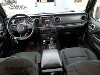 2022 Jeep Gladiator Willys with VIN 1C6HJTAG4NL139090, listed as a Copart auction lot 47030245 with 60,204 mi miles and Salvage title. Bid and sale history available at DreamBid. Image 8.