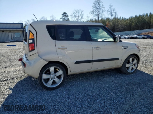 2011 Kia Soul + with VIN KNDJT2A24B7729586, listed as a Copart auction lot 49347235 with 118,605 mi miles and Salvage Title. Bid and sale history available at carsss.com. Image 3.