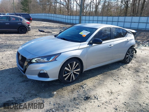 2020 Nissan Altima 2.5 SR with VIN 1N4BL4CV6LC166014, listed as a IAAI auction lot 41629564 with 195,681 mi miles. Bid and sale history available at carsss.com. Image 17.