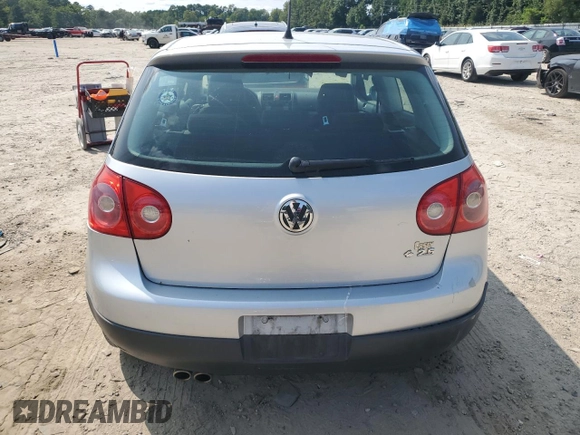 2008 Volkswagen Rabbit S z VIN WVWBA71K48W123470, wystawiony jako Copart lot #67942864 z przebiegiem 172 129 mil mil oraz Czysty tytuł • Clean title. Historia ofert i sprzedaży dostępna na DreamBid. Obrazek 6.