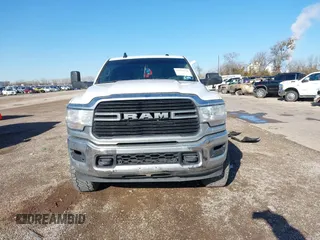 2019 Ram 2500 Big Horn with VIN 3C6UR5DL9KG625821, listed as a IAAI auction lot 41762226 with 190,255 mi miles and . Bid and sale history available at DreamBid. Image 12.