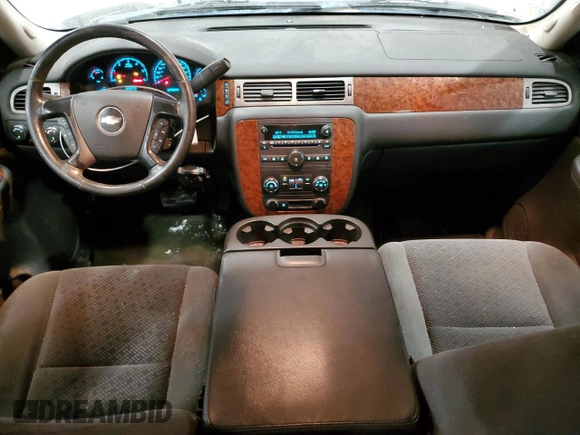 2008 Chevrolet Avalanche LT w/3LT with VIN 3GNFK12318G161716, listed as a Copart auction lot 85514144 with 150,841 mi miles and Clean Title. Bid and sale history available at carsss.com. Image 8.