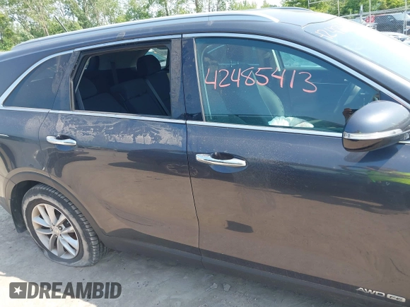 2017 Kia Sorento LX with VIN 5XYPGDA54HG224387, listed as a IAAI auction lot 42485413 with 69,159 mi miles and . Bid and sale history available at DreamBid. Image 13.