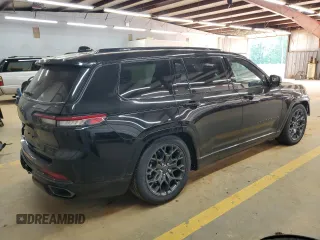 2023 Jeep Grand Cherokee Summit Reserve with VIN 1C4RJKEG3P8862582, listed as a Copart auction lot 54504345 with 9,763 mi miles and Salvage title. Bid and sale history available at DreamBid. Image 3.