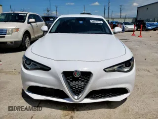 2017 Alfa Romeo Giulia with VIN ZARFAEBN2H7557756, listed as a Copart auction lot 54212925 with 62,842 mi miles and Clean title. Bid and sale history available at DreamBid. Image 5.