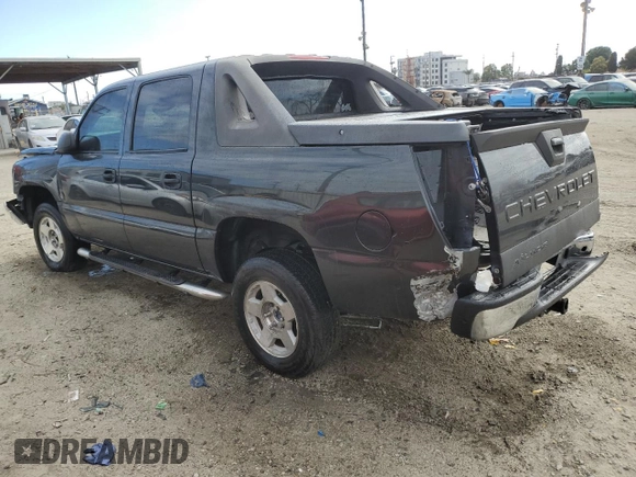 2004 Chevrolet Avalanche with VIN 3GNEC12T74G136869, listed as a Copart auction lot 50384405 with 181,524 mi miles and Salvage Title. Bid and sale history available at carsss.com. Image 2.