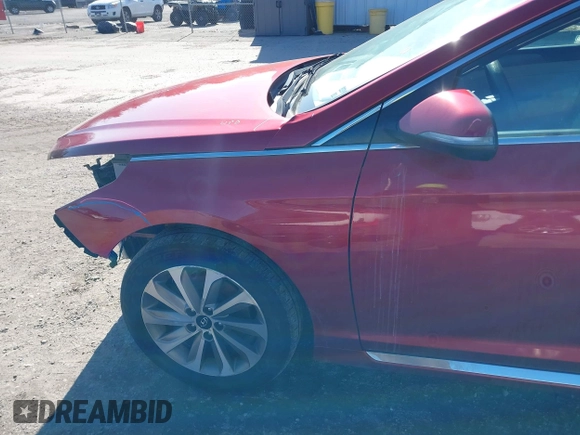 2015 Hyundai Sonata Limited with VIN 5NPE34AF6FH124468, listed as a IAAI auction lot 42002580 with 163,214 mi miles and . Bid and sale history available at carsss.com. Image 6.
