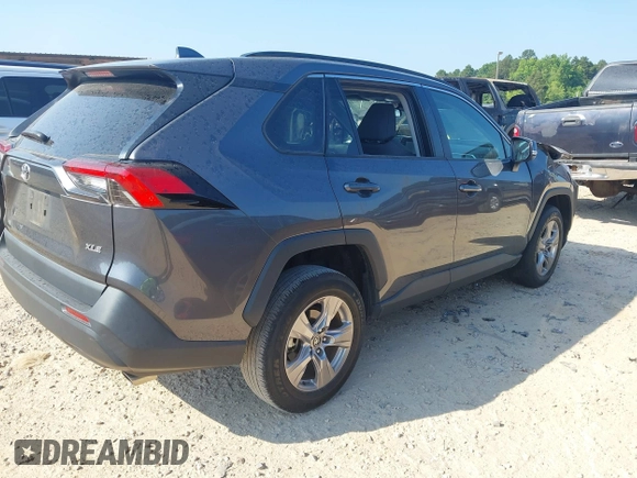 2022 Toyota RAV4 XLE with VIN 2T3W1RFV6NC194245, listed as a IAAI auction lot 42608311 with 36,491 mi miles and . Bid and sale history available at DreamBid. Image 4.