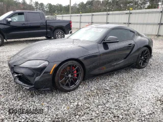 2025 Toyota Supra 3.0 with VIN WZ1DB0G04SW068532, listed as a Copart auction lot 44736225 with 2,323 mi miles and Salvage title. Bid and sale history available at DreamBid. Image 1.