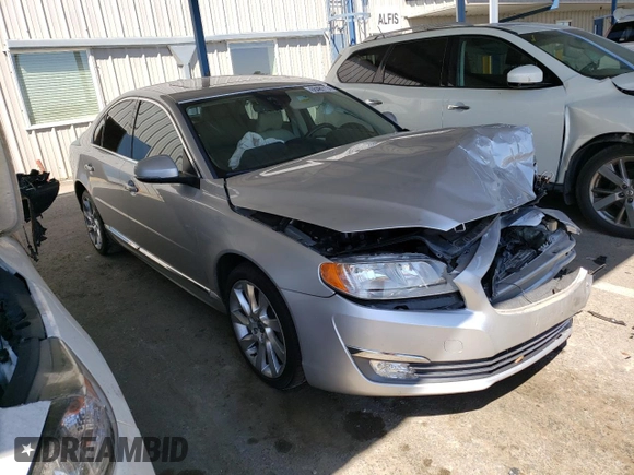 2016 Volvo S80 T5 Drive-E z VIN YV140MAK3G1196071, wystawiony jako Copart lot #68480174 z przebiegiem 109 076 mil mil oraz Szkoda całkowita • Salvage title. Historia ofert i sprzedaży dostępna na DreamBid. Obrazek 4.