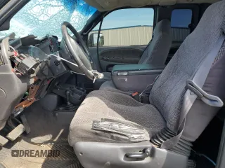 2000 Dodge Ram 2500 with VIN 3B7KF2364YG141972, listed as a Copart auction lot 70001534 with 184,140 mi miles and Salvage Title. Bid and sale history available at carsss.com. Image 7.