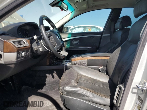 2006 BMW 7 Series 750i with VIN WBAHL83566DT03671, listed as a Copart auction lot 64324505 with 154,418 mi miles and Clean title. Bid and sale history available at DreamBid. Image 7.