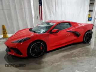 2021 Chevrolet Corvette 2LT z VIN 1G1YB3D40M5103884, wystawiony jako Copart lot #54308835 z przebiegiem 14 748 mil mil oraz Szkoda całkowita • Salvage title. Historia ofert i sprzedaży dostępna na DreamBid. Obrazek 1.
