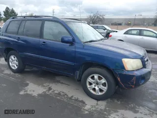 2003 Toyota Highlander with VIN JTEGF21A030087656, listed as a IAAI auction lot 41788214 with 61,741 mi miles. Bid and sale history available at carsss.com. Image 1.