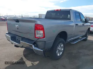 2023 Ram 2500 Big Horn with VIN 3C6UR5DL5PG632773, listed as a IAAI auction lot 41577965 with 44,597 mi miles. Bid and sale history available at carsss.com. Image 4.