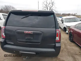 2016 GMC Yukon SLE with VIN 1GKS2AKC9GR249021, listed as a IAAI auction lot 41524997 with 183,272 mi miles. Bid and sale history available at carsss.com. Image 17.