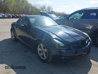 2006 Mercedes-Benz SLK 280 z VIN WDBWK54F66F122284, wystawiony jako IAAI lot #41929516 z przebiegiem 158 390 mil mil oraz . Historia ofert i sprzedaży dostępna na DreamBid. Obrazek 1.