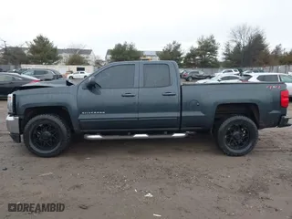 2018 Chevrolet Silverado 1500 LT with VIN 1GCVKREC4JZ141125, listed as a IAAI auction lot 41474345 with 198,197 mi miles. Bid and sale history available at carsss.com. Image 14.