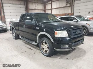 2004 Ford F-150 XLT with VIN 1FTPX14514NC15952, listed as a IAAI auction lot 41932338 with 123,024 mi miles. Bid and sale history available at carsss.com. Image 1.
