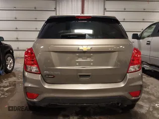 2022 Chevrolet Trax LS z VIN KL7CJNSM5NB509906, wystawiony jako IAAI lot #41833742 z przebiegiem 29 592 mil mil oraz . Historia ofert i sprzedaży dostępna na DreamBid. Obrazek 16.
