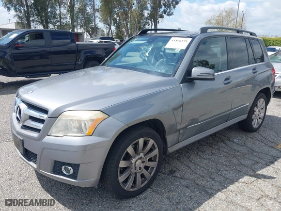 2011 Mercedes-Benz GLK-Class GLK 350 with VIN WDCGG5GBXBF557958, listed as a IAAI auction lot 41896191 with 129,257 mi miles. Bid and sale history available at carsss.com. Image 17.