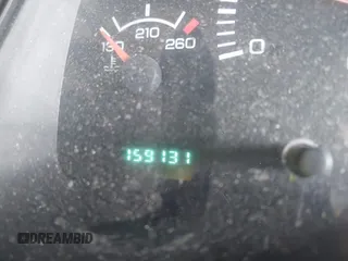 2000 Dodge 1500 z VIN 3B7HF13Z4YM237732, wystawiony jako IAAI lot #41980975 z przebiegiem 159 131 mil mil oraz . Historia ofert i sprzedaży dostępna na DreamBid. Obrazek 15.