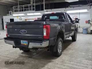 2017 Ford F-250 XLT with VIN 1FTBF2B61HEE65986, listed as a IAAI auction lot 42730673 with 60,739 mi miles and . Bid and sale history available at DreamBid. Image 6.