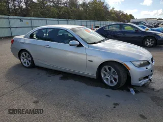 2007 BMW 3 Series 335i with VIN WBAWL73527PX45865, listed as a Copart auction lot 65668275 with 76,926 mi miles and Non repairable. Bid and sale history available at DreamBid. Image 4.
