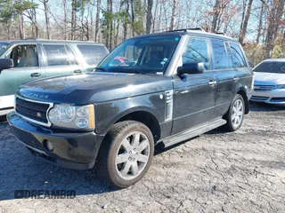 2008 Land Rover Range Rover SC z VIN SALMF13498A294517, wystawiony jako IAAI lot #41592692 z przebiegiem 111 239 mil mil oraz . Historia ofert i sprzedaży dostępna na DreamBid. Obrazek 2.
