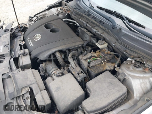 2015 Mazda 3 i Touring with VIN 3MZBM1V78FM177696, listed as a IAAI auction lot 42139197 with 172,940 mi miles and . Bid and sale history available at DreamBid. Image 10.