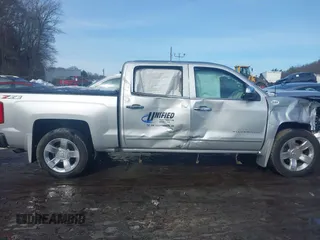 2018 Chevrolet Silverado 1500 LTZ with VIN 3GCUKSECXJG536316, listed as a IAAI auction lot 41432469 with 127,276 mi miles. Bid and sale history available at carsss.com. Image 13.